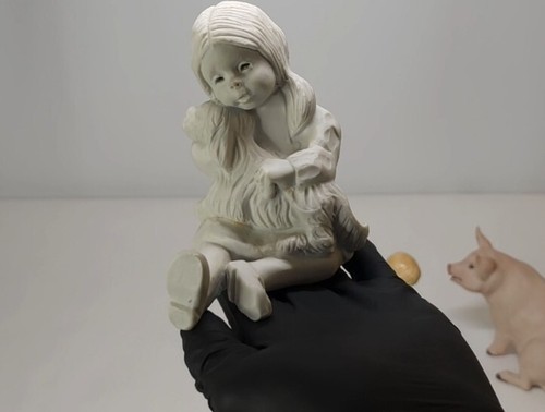 Figurines Mixed Lot Of 5. Includes: Goebel, Grossman & More. Has Youtube Video - Picture 6 of 23