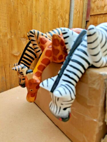 Handgeschnitzt Fair Trade Holzregal Giraffe Zebra Safari Skulptur Sitter Set 2 - Bild 20 von 20