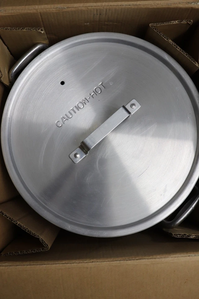 30 Qt. Aluminum Pot w/Lid Turkey Fryer, Heady-Duty Side Handles Hook - Image 4 of 4