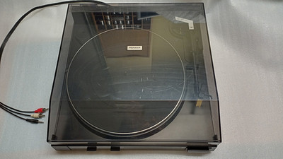 Pioneer PL-X21Z turntable with 33.3 and 45 RPM