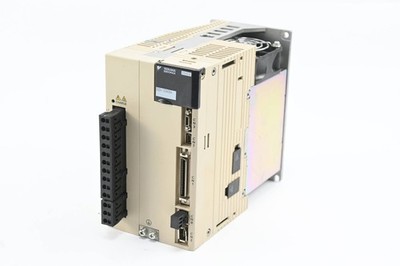 Yaskawa Servopack Servoverstärker SGDV-120A05A