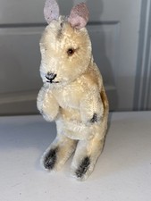 5.5 Tall Vintage Tan Mohair Steiff Kangaroo 1960 s Plush No Tags No Joey