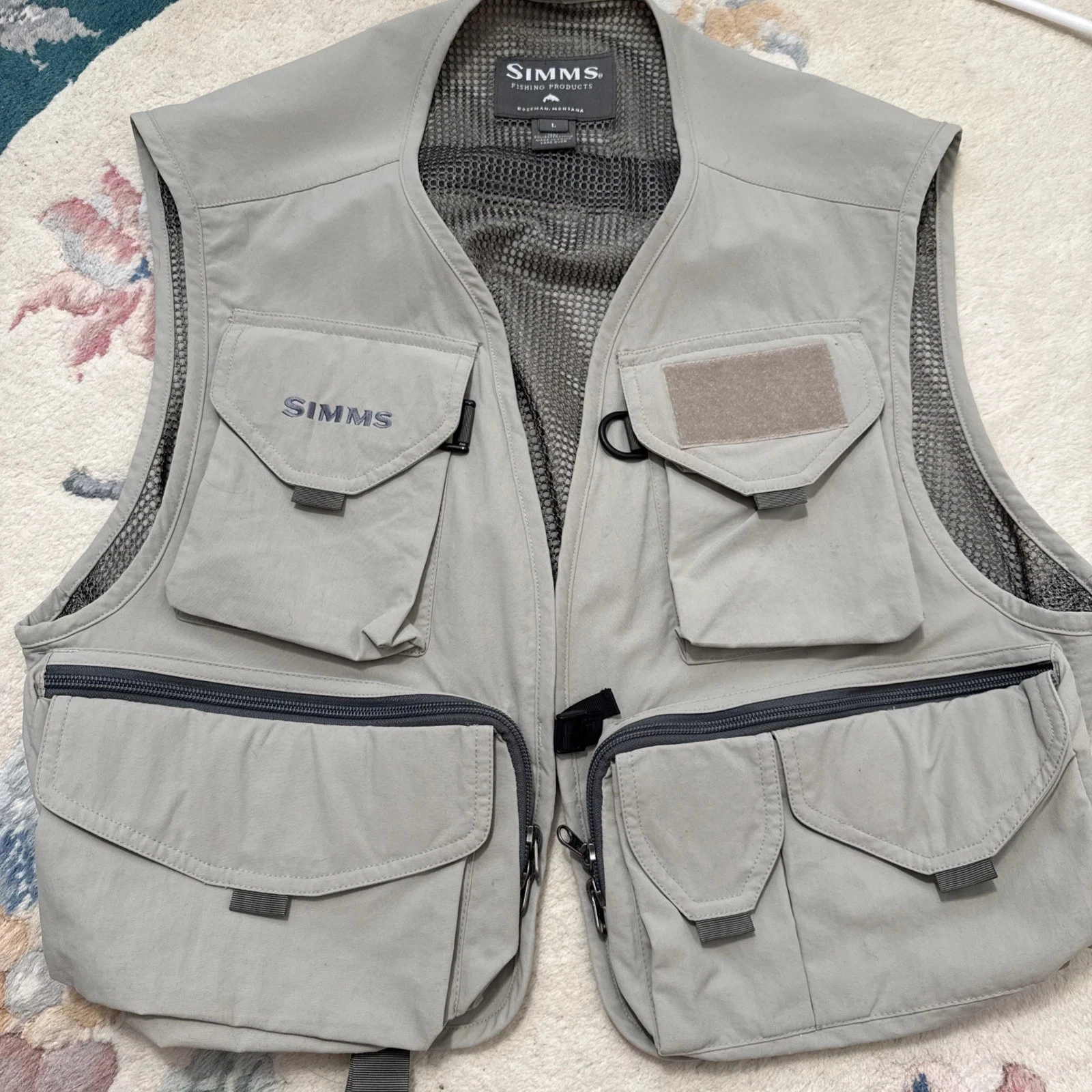Simms Fishing Products Montana Guide Fly Fishing Vest Size Large
Opens in a new window or tab