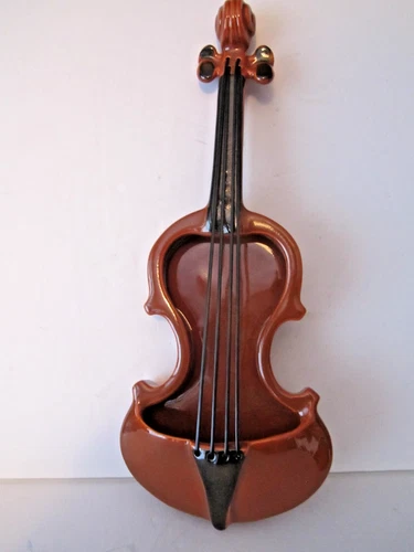 Red Wing Vintage Violin Fiddle Wall Pocket  Brown #907 USA Pottery