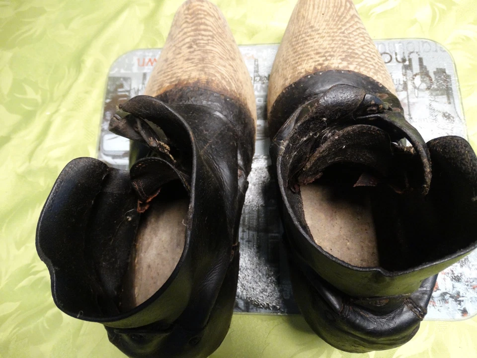 ancien sabots du 19ieme. porté par les marins ou paysans - Photo 4/4