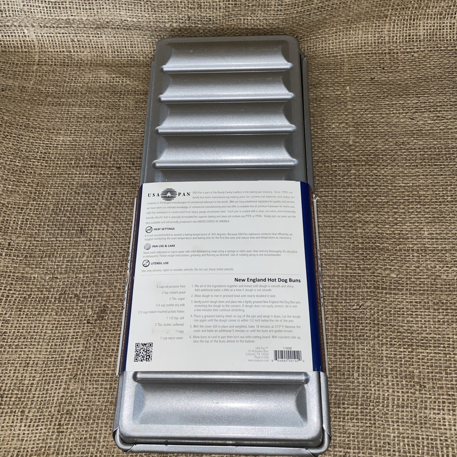 USA Pan Bakeware Nonstick New England Hot Dog Bun and Lobster Roll Loaf Pan, ...