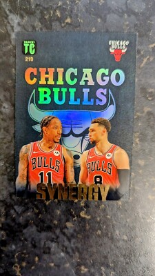 Top Class Basketball 23-24 Synergy Chicago Bulls Card Derozan, Lavine