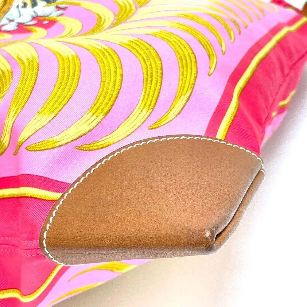 HERMES Tiger pattern Silky Cite GM Crossbody Shoulder Bag HERMES Tiger pattern Silky Cite GM Crossbody Shoulder Bag