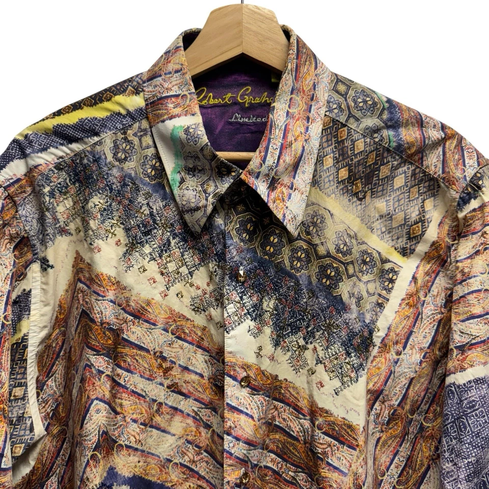 Robert Graham Limited Men's XL Classic Woven the Wutam Geometric Flip Cuff Shirt - Image 2 of 4