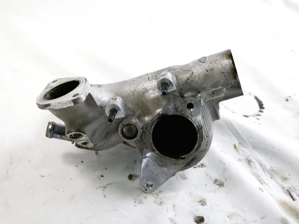 147171653R TUBO EGR RENAULT CAPTUR 1.5 D 66 KW 5P (2013) RICAMBIO USATO - Imagem 4 de 4