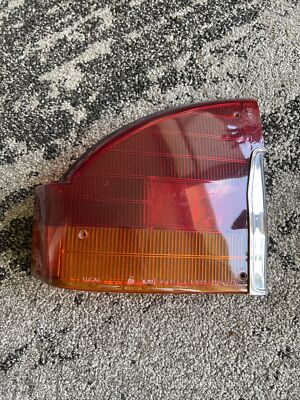 1986-1991 JAGUAR XJ6 L922 REAR LEFT DRIVER SIDE TAIL LIGHT TAILLIGHT LAMP OEM