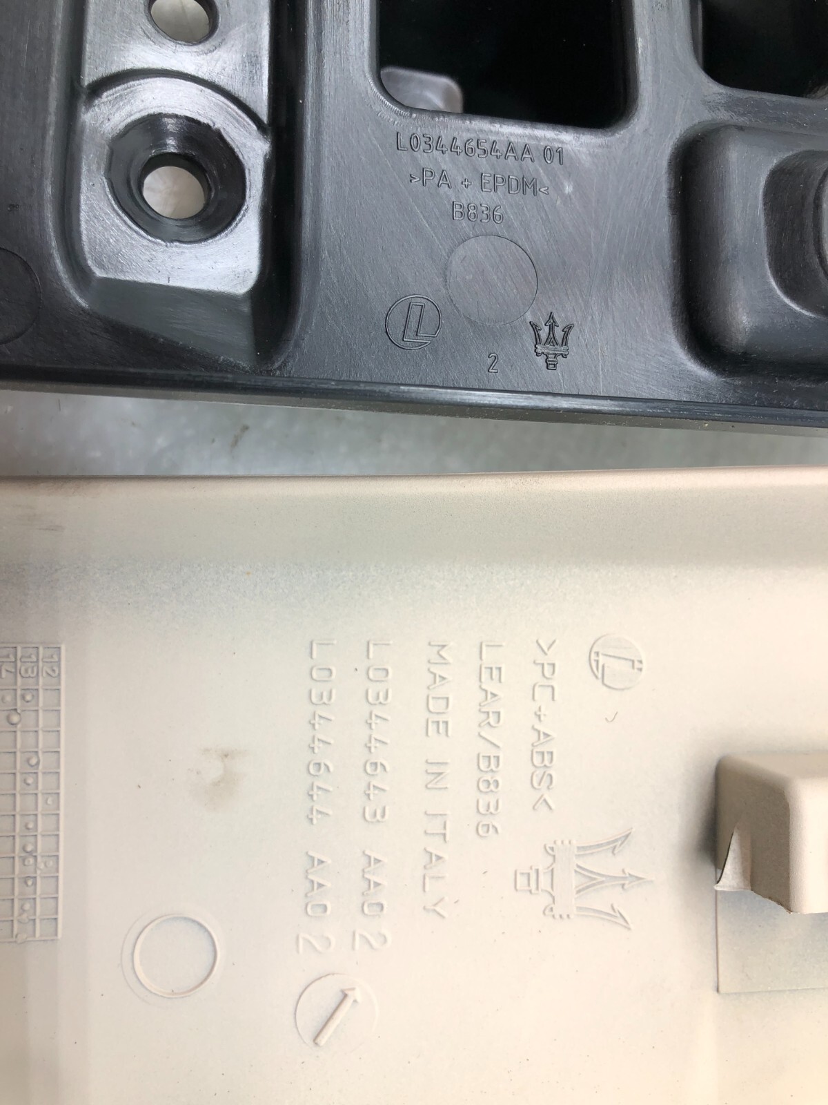 2014-2017 MASERATI GHIBLI S LEFT DRIVER FRONT SEAT TRIM OEM.