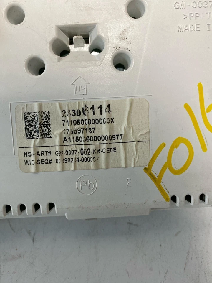 Medidor de velocímetro usado se adapta a: 2015 Gmc Canyon Canada Cluster ID 23306114 grado A Foto 2 de 4