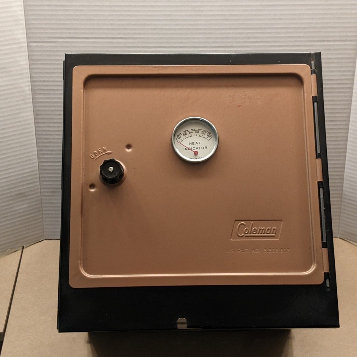 Vintage Coleman Fold Away CAMP OVEN