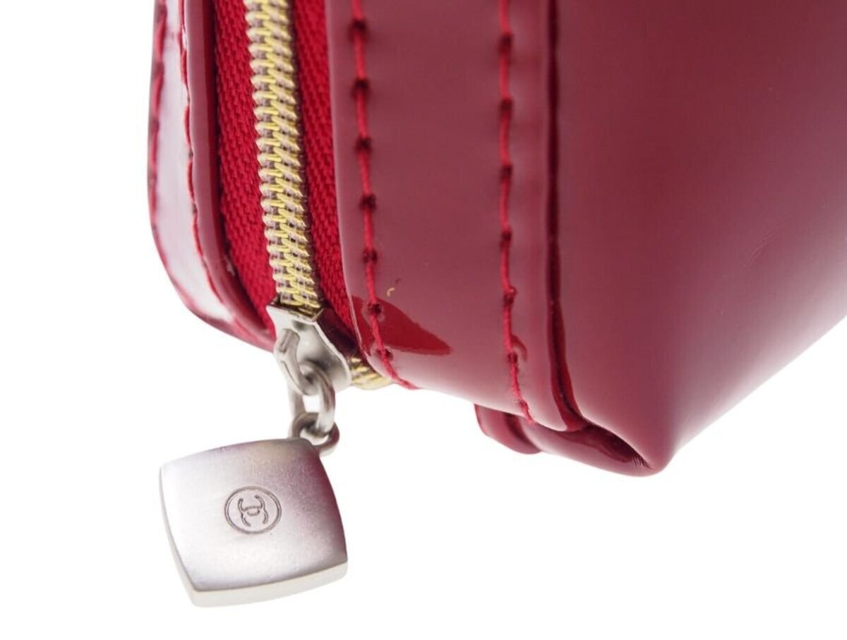 Chanel Novelty Pouch Japan Only Limited Isetan Shinjyuku Red