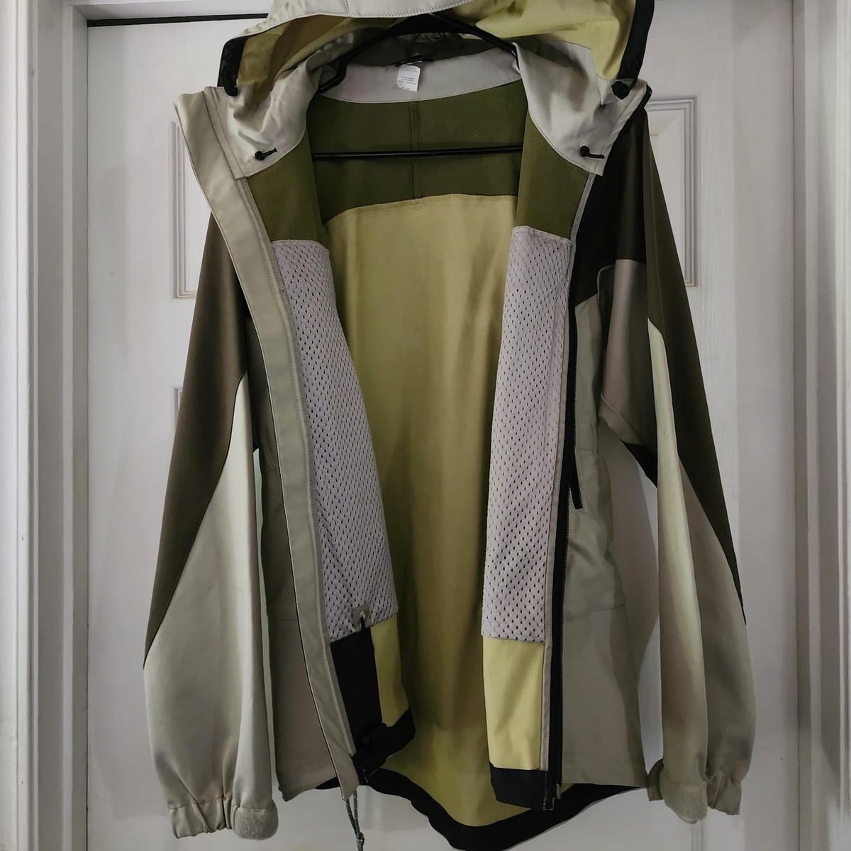 Patagonia MARS R Dimension Green Waterproof Goretex Windstopper Softshell View 2