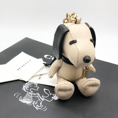 COACH x PEANUTS Snoopy Taschenanhänger Leder Schlüsselanhänger Neu Geschenk
