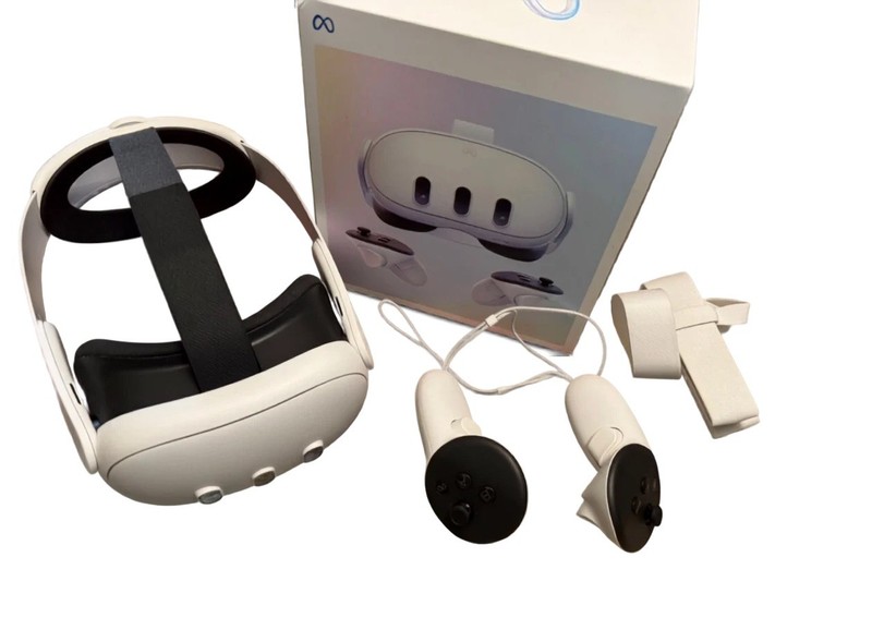 Meta Quest 3 VR Headset - 128GB - Complete - with Elite Strap - Great Condition