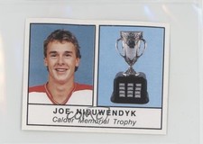 1988-89 Panini Album Stickers Joe Nieuwendyk Calder Memorial Trophy #404 HOF 0q3