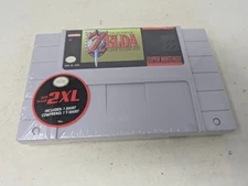 Zelda ThinkGeek Cartridge Display Case with Tshirt Size XXL (247)