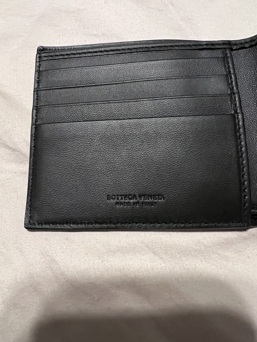 NWT BOTTEGA VENETA Men's classic soft crocodile bifold wallet
