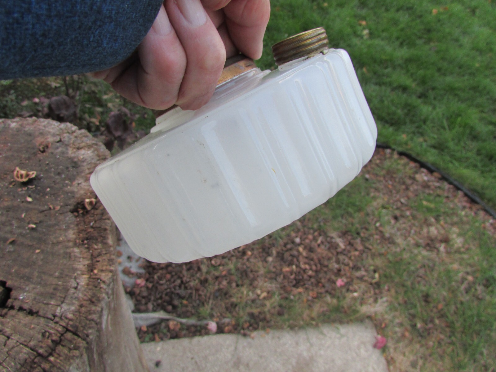 ALADDIN white milk glass Corinthian oil lamp fuel tank eBay