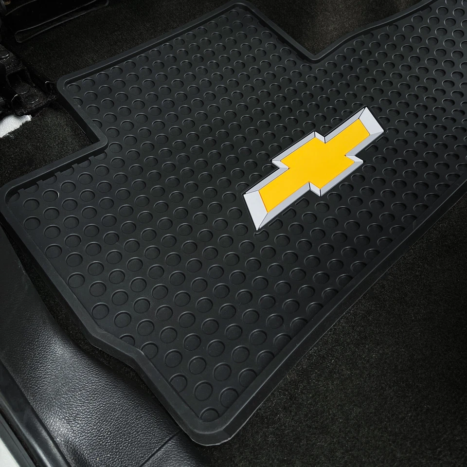 Lloyd Mats All Weather 1PC 2nd Row for 2015-2020 Chevy Suburban Foto 2 de 3