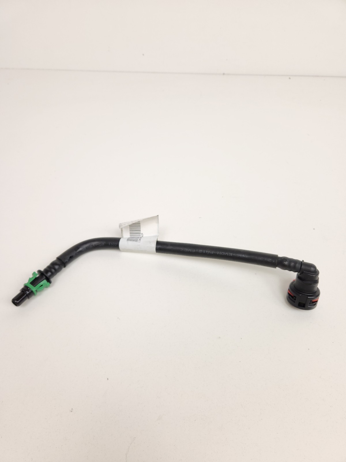 2015-2016 MCLAREN 650S SPIDER 3.8T FUEL LINE HOSE TUBE PIPE 13K0026CP OEM 