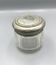 Ancien pot à poudre, pommade vintage – verre moulé et couvercle métal argenté