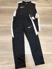 Nike Boys Short Sleeve T-shirt  Pants Set Size M/Size 6 NWT 