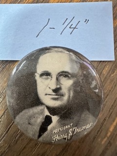 POLITICAL PINBACK BUTTON HARRY S. TRUMAN 1948 SCARCE PORTRAIT BUTTON