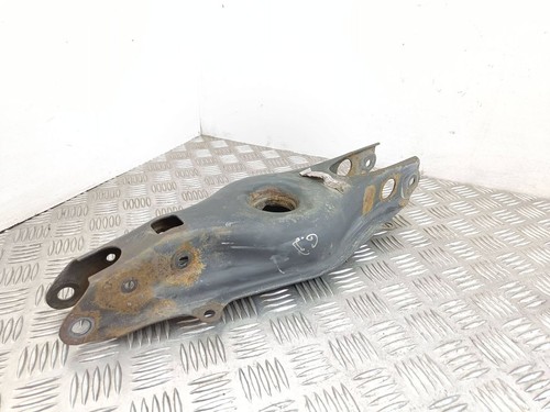 Mercedes-Benz C W204 2009 Hinten rechts Querlenker Achsschenkel hinten RPG12854
