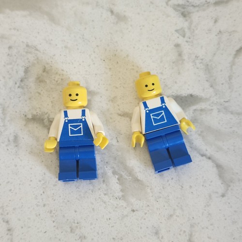 Vintage Lego Minifigure Blue Coveralls - Picture 5 of 5