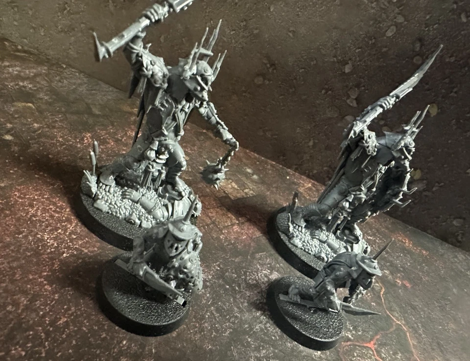 Warhammer AoS - KRULEBOYZ KILLABOSS WITH STAB-GROT Age Of Sigmar Ork, Orruk X2 - Image 3 of 4