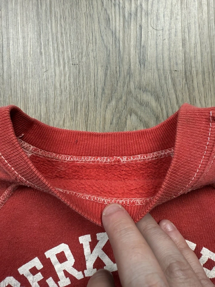 Sudadera de Colección Años 60 Berkshire Escuela Primaria Juvenil Pequeña Pullover Rojo Foto 4 de 4