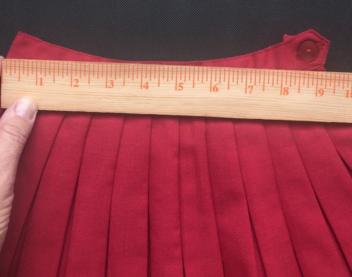 VINTAGE 1950’s Red Toddler Child Skirt Pleated Buttoned Waistband Unlined - Picture 3 of 12