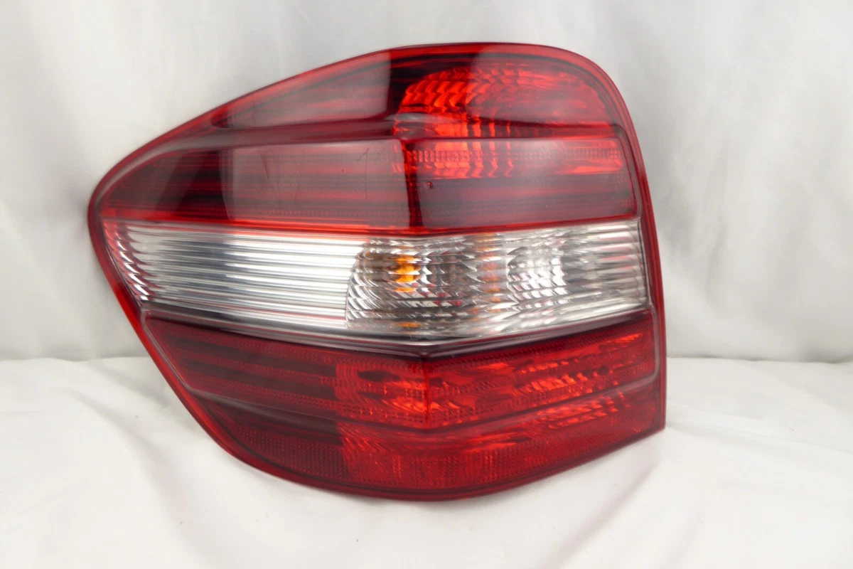 MERCEDES-BENZ ML W164 LEFT RIGHT TAIL LAMP A1649061100 OEM | eBay