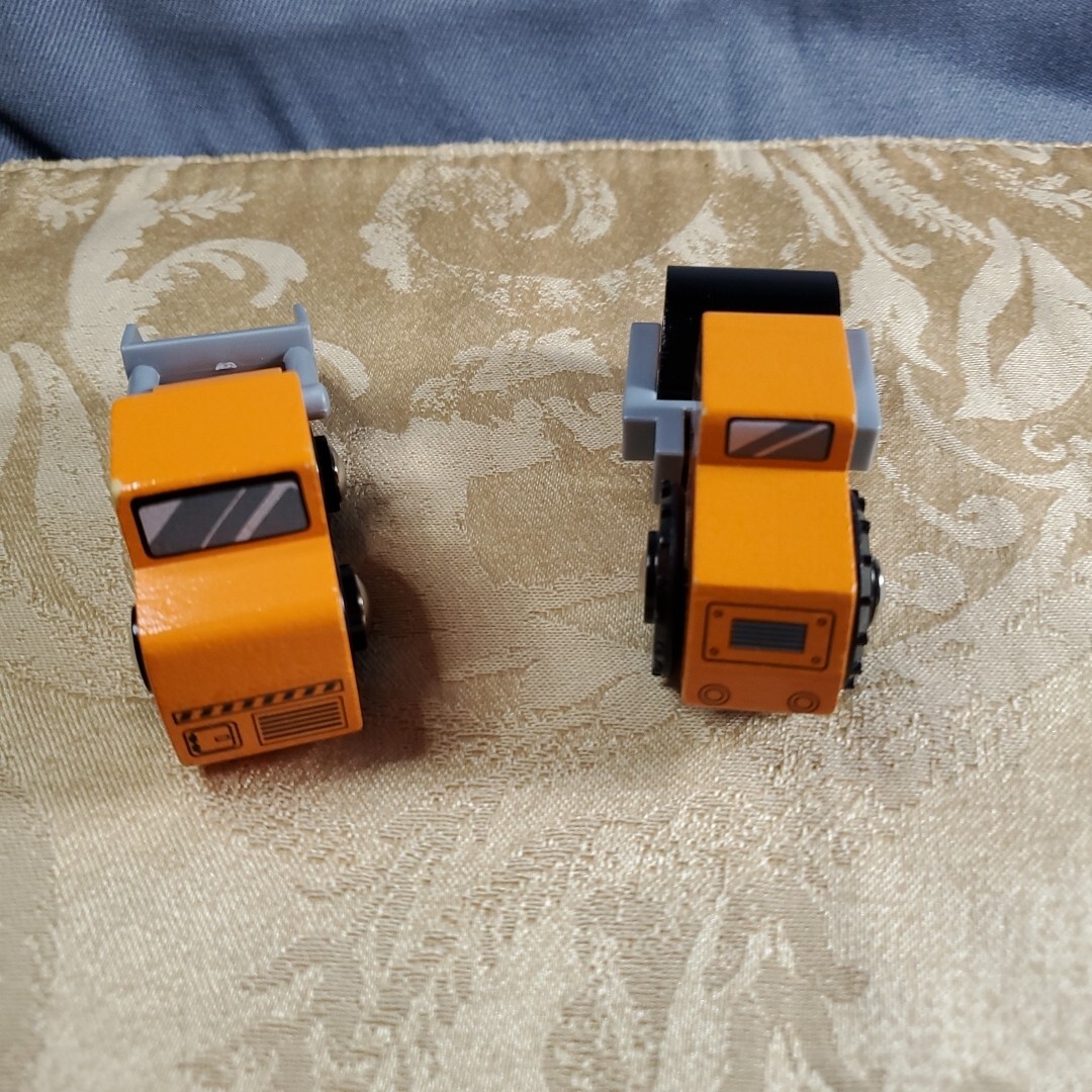 Circo Wooden Vehicles: Work w/ Thomas & Brio - Bucket Loader / Steam Roller