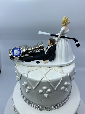 Funny Hockey Player Stanley Cup Bride and Groom Wedding cake topper Or Your Team