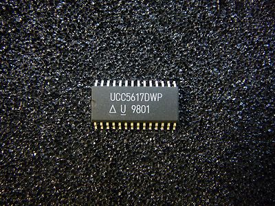 UNITRODE UCC5617DWP 18-Line SCSI Terminator IC (Reverse Disconnect) **NEW**