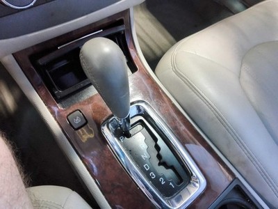 LUCERNE   2009 Transmission Shift 737888