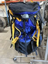 The North Face Fusion Internal Frame Women's Medium Hiking Backpack Color Block