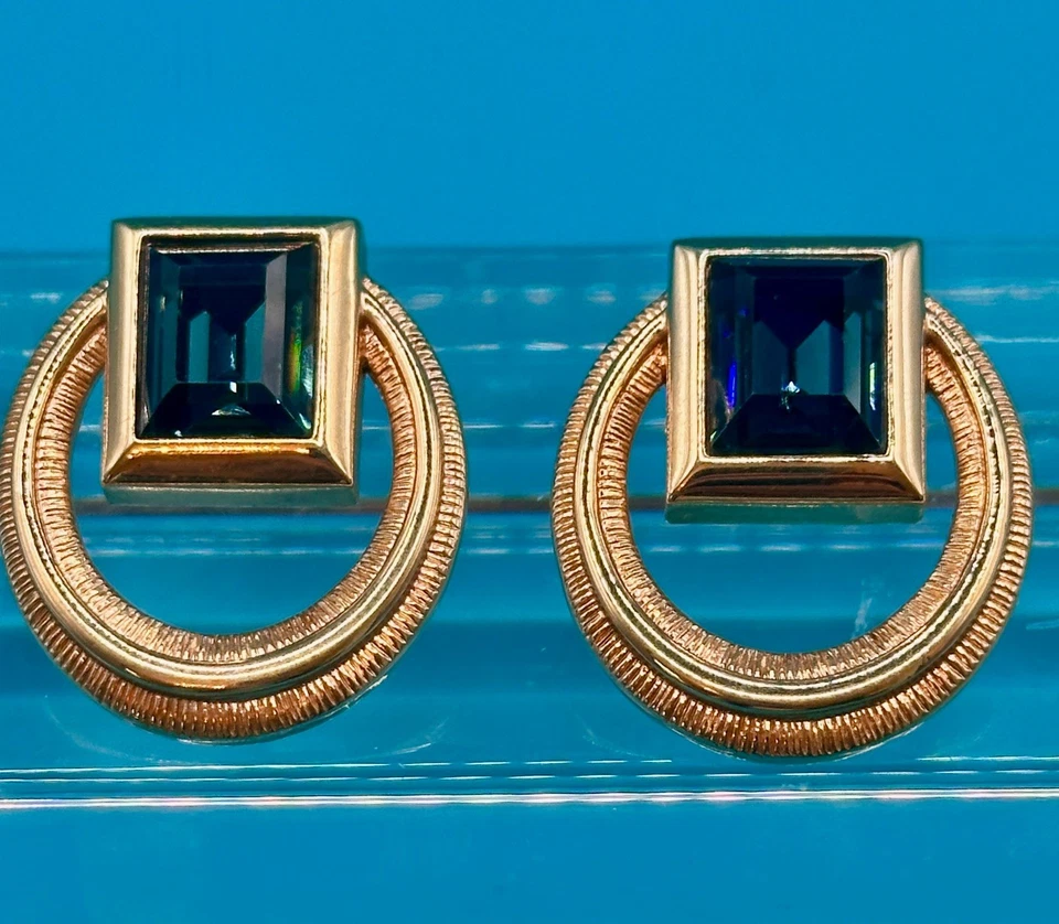 Pendiente Swarovski SAL Aro Grande Montana Azul Cristal Piedra Perforada Tono Dorado Foto 2 de 4