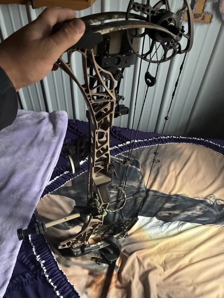 2024 Lift Bow Case Quick Release 1700.00 Foto 3 de 4