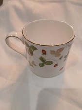 Wedgwood Wild Strawberry Bone China Coffee Mug Excellent Condition ( never used)