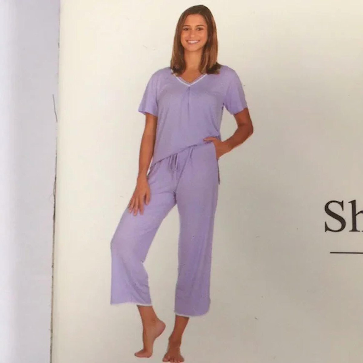 KIFOVEN Women’s 2-Piece Pajama Set - Short Sleeve Top & Capri Pants With Pocket, Floral Print - View #3