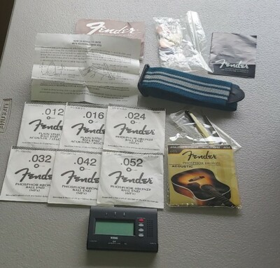 KORG Advanced Solo Tuner GA-40 Guitar & Bass. Picks Fender EXP11 strings strap