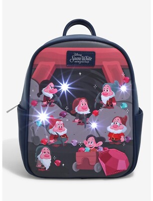 Disney Snow White and the Seven Dwarfs Mining Light-Up Mini  display picture 2