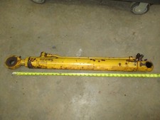 International 500e Crawler Hydraulic Blade Lift Cylinder 404168r91  Tractor