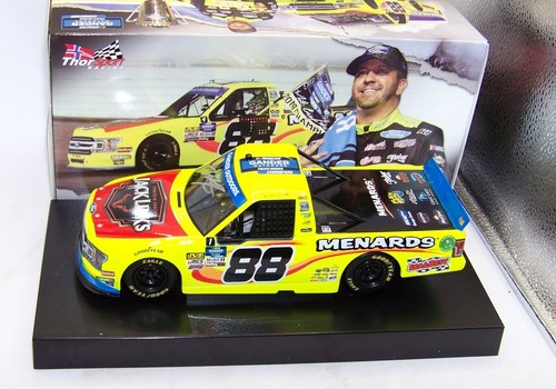 1:24 ACTION 2019 #88 MENARDS F150 TRUCK MATT CRAFTON CHAMPION AUTOGRAPHED 1/72 - Picture 2 of 9
